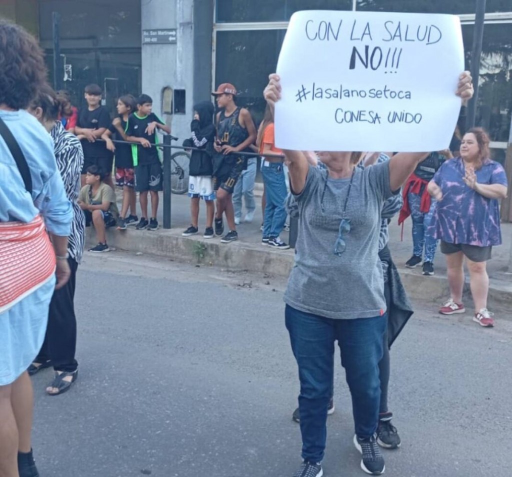 SIN GUARDIA MEDICA NI AMBULANCIA EN CONESA / SAN NICOLÁS